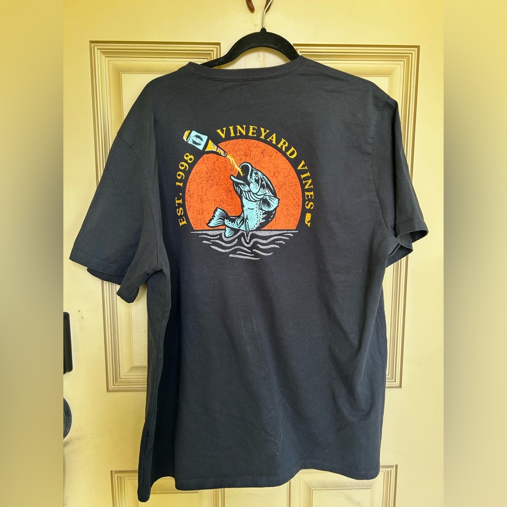 Vineyard Vines Black Graphic Pocket T-Shirt